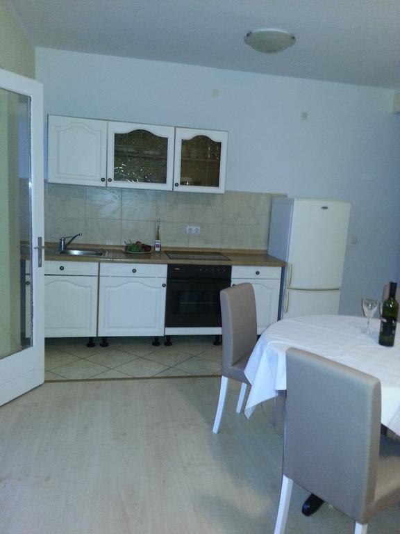 Apartmani Ante Crikvenica Exterior foto